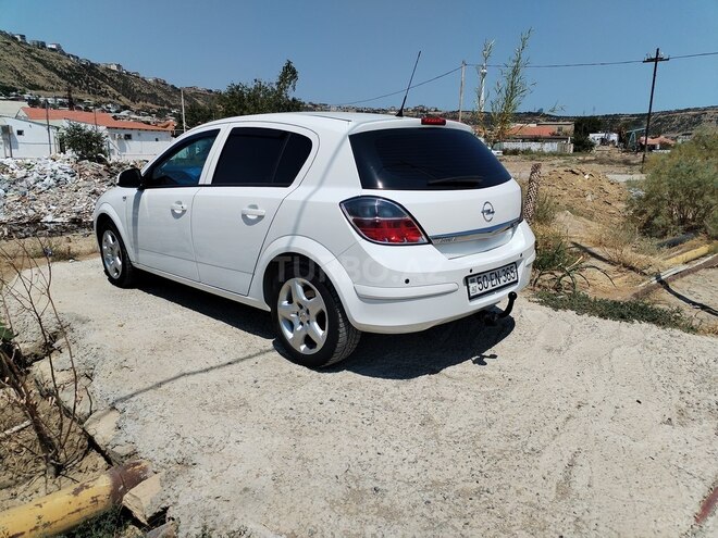Opel Astra 2010, 194,150 km - 1.3 l - Bakı