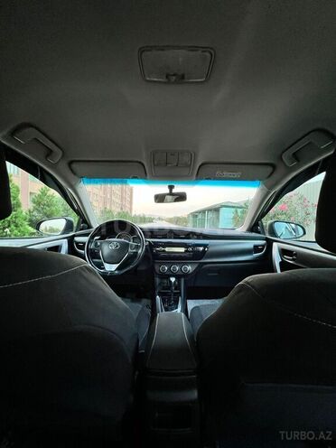 Toyota Corolla 2013, 220,350 km - 1.6 l - Bakı