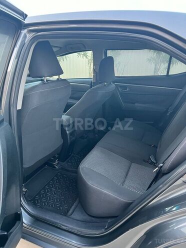 Toyota Corolla 2013, 220,350 km - 1.6 l - Bakı
