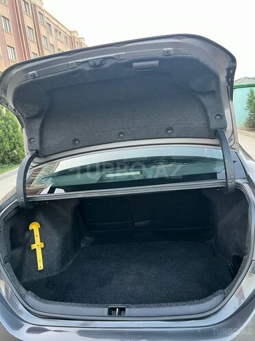 Toyota Corolla 2013, 220,350 km - 1.6 l - Bakı