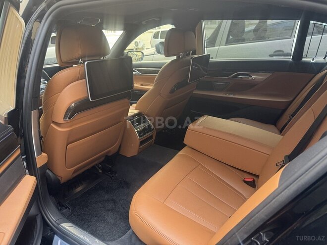 BMW 740 2016, 121,000 km - 3.0 l - Bakı