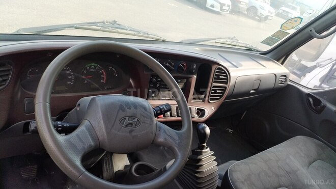 Hyundai HD-65 2009, 260,000 km - 3.9 л - Bakı