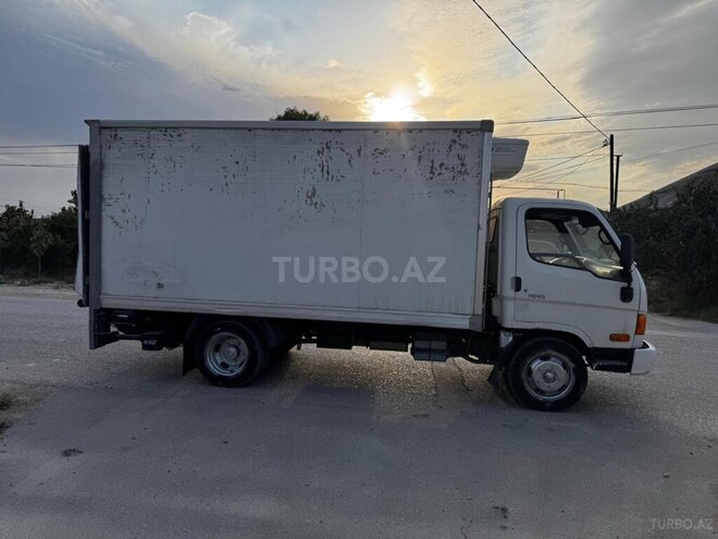 Hyundai HD-65 2009, 260,000 km - 3.9 л - Bakı
