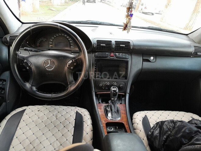 Mercedes C 200 2002, 267,000 km - 2.0 l - Bakı