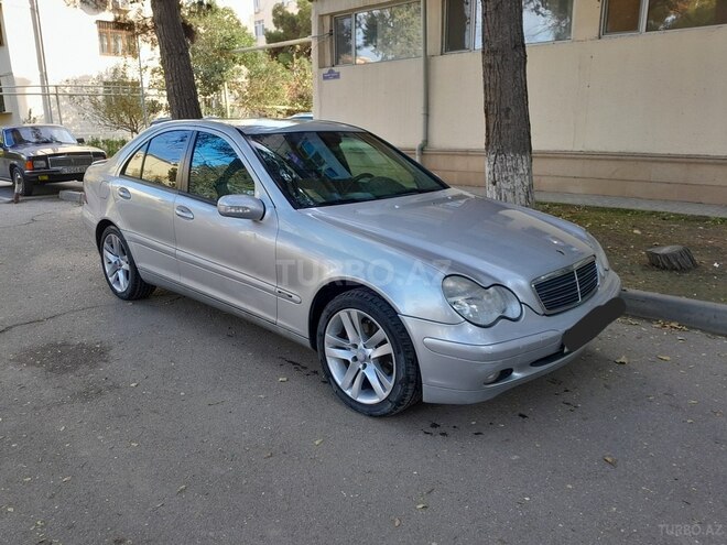 Mercedes C 200 2002, 267,000 km - 2.0 l - Bakı