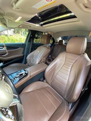 Mercedes E 220 d 2020, 145,000 km - 2.0 л - Bakı