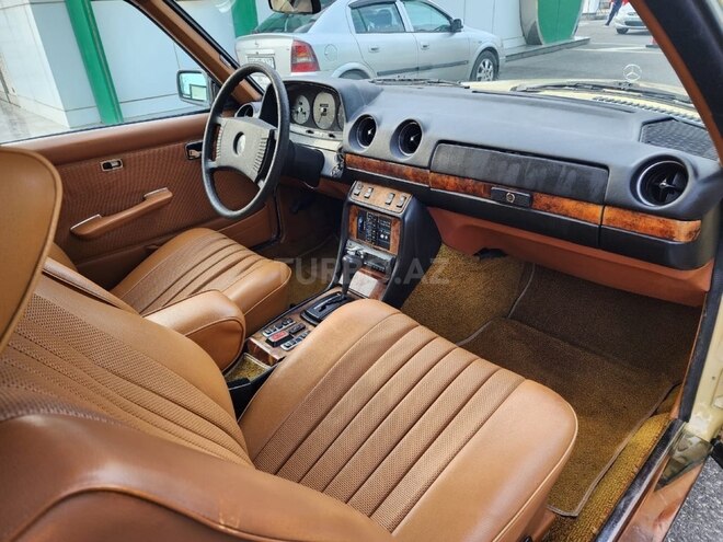 Mercedes S 300 1979, 170,590 km - 3.0 l - Bakı