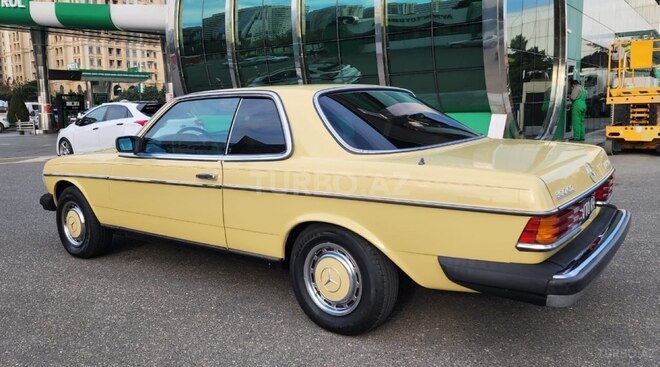 Mercedes S 300 1979, 170,590 km - 3.0 l - Bakı