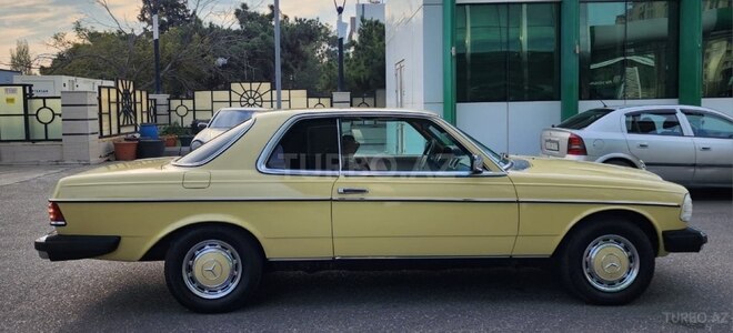 Mercedes S 300 1979, 170,590 km - 3.0 l - Bakı