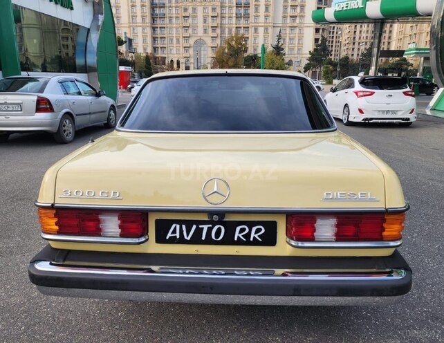 Mercedes S 300 1979, 170,590 km - 3.0 l - Bakı