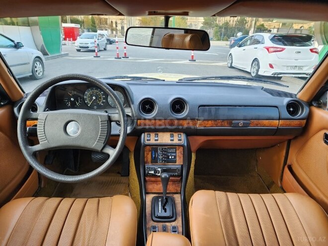 Mercedes S 300 1979, 170,590 km - 3.0 l - Bakı