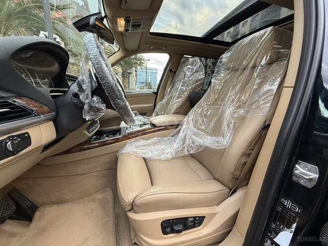 BMW X5-12