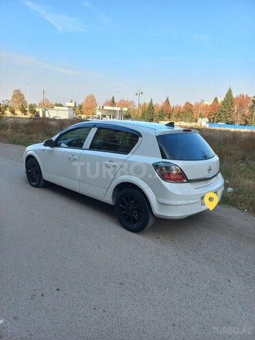 Opel Astra 2009, 229,600 km - 1.4 l - Gəncə