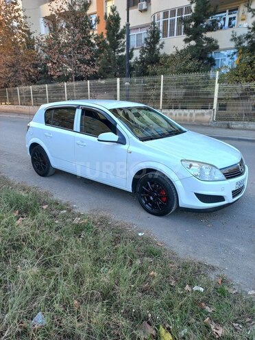 Opel Astra 2009, 229,600 km - 1.4 l - Gəncə