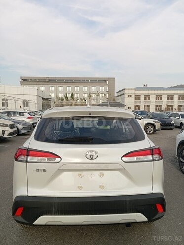 Toyota Corolla Cross 2024, 0 km - 2.0 л - Bakı