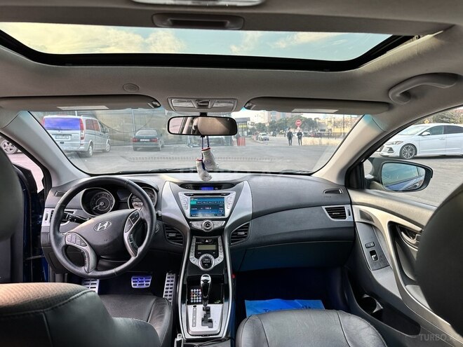 Hyundai Elantra 2012, 221,370 km - 1.8 l - Bakı