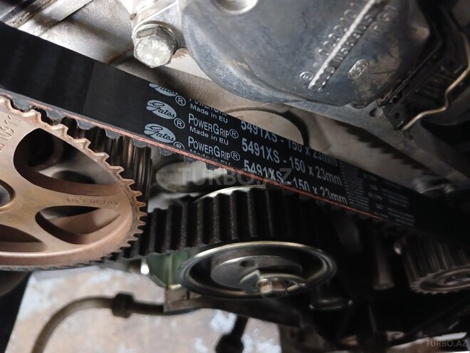 Audi A4 2005, 199,000 km - 2.0 l - Bakı