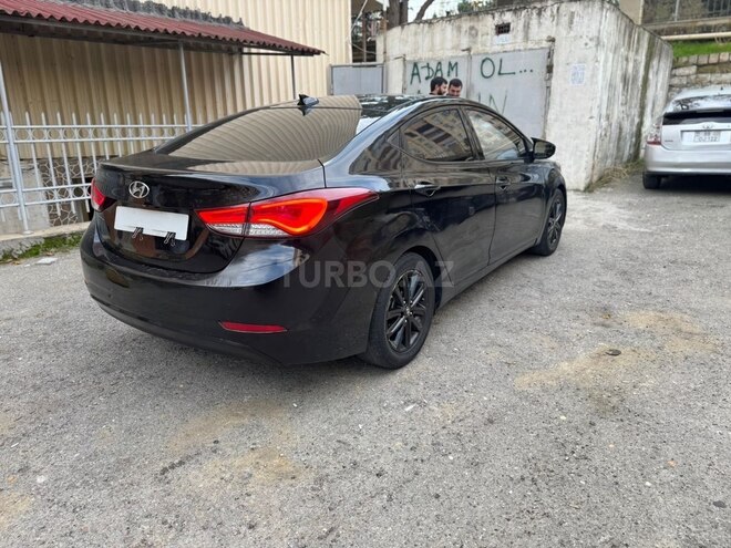 Hyundai Elantra 2016, 300,000 km - 1.8 l - Bakı