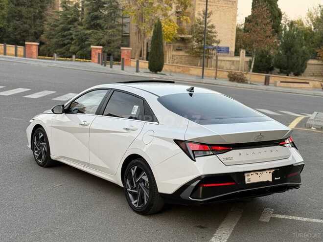 Hyundai Elantra 2024, 12,000 km - 1.5 л - Bakı