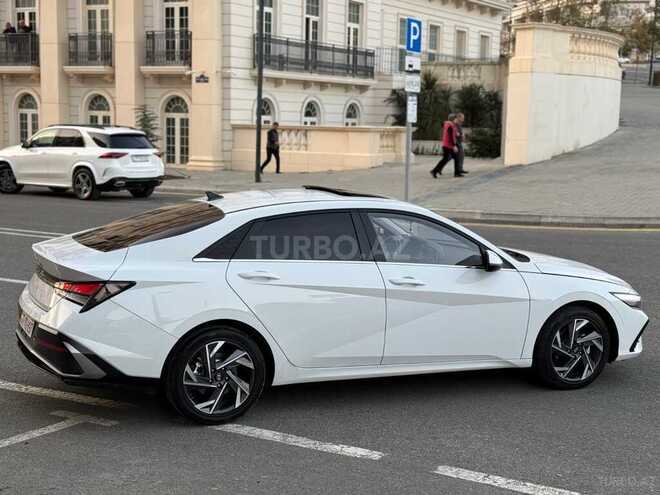 Hyundai Elantra 2024, 12,000 km - 1.5 л - Bakı