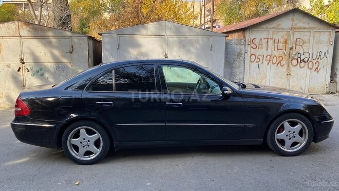 Mercedes E 320 2002, 263,000 km - 3.2 l - Bakı
