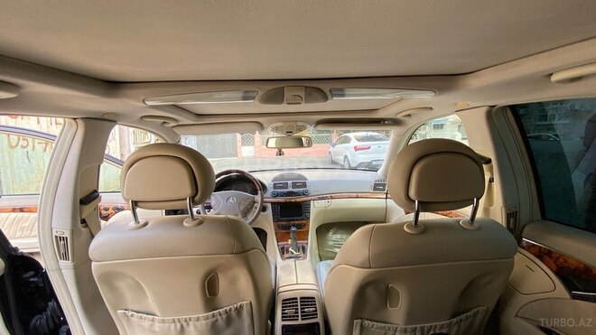Mercedes E 320 2002, 263,000 km - 3.2 l - Bakı