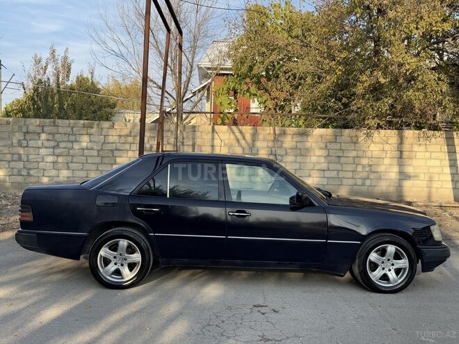 Mercedes E 300 d 1992, 351,236 km - 3.0 l - Kürdəmir