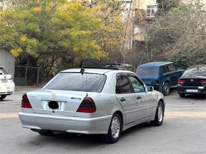 Mercedes C 240 1999, 231,122 km - 2.4 l - Bakı