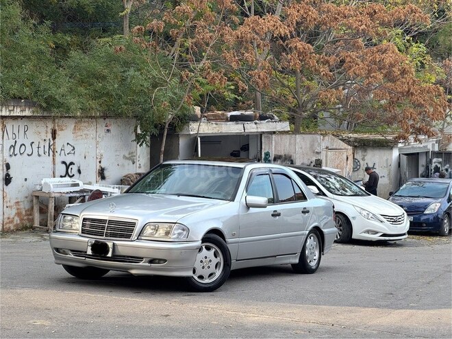 Mercedes C 240 1999, 231,122 km - 2.4 l - Bakı