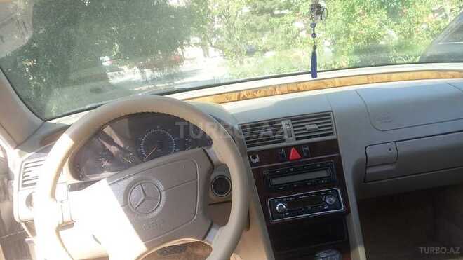 Mercedes C 220 1998, 350,000 km - 2.2 l - Bakı