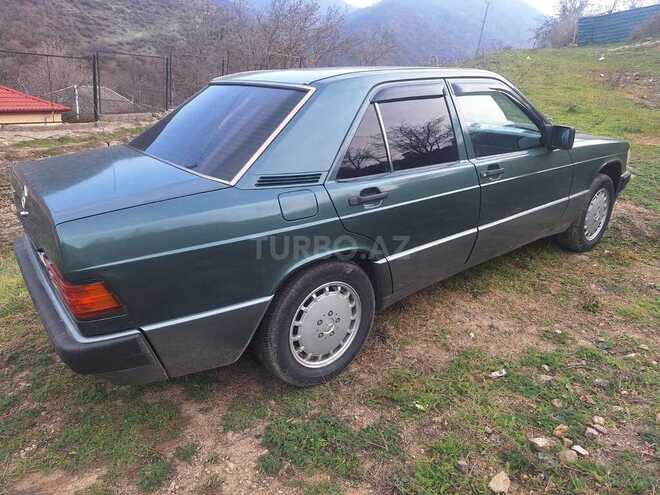 Mercedes 190 1991, 300,000 km - 2.0 л - Tovuz