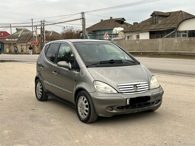 Mercedes A 160 2003, 230,000 km - 1.6 л - Xudat
