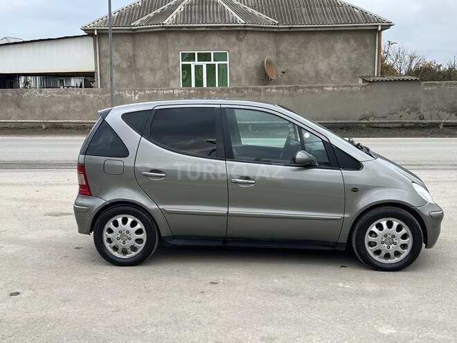 Mercedes A 160 2003, 230,000 km - 1.6 л - Xudat