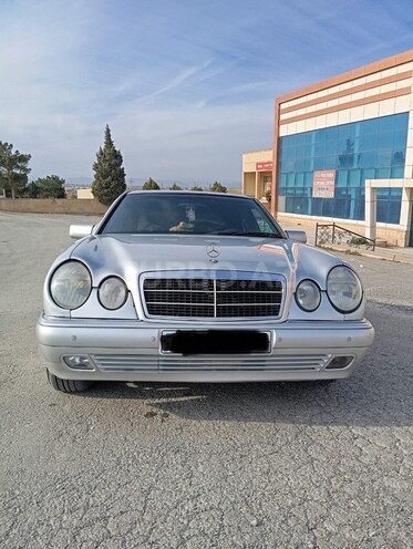 Mercedes E 230 1996, 335,000 km - 2.3 l - Bakı