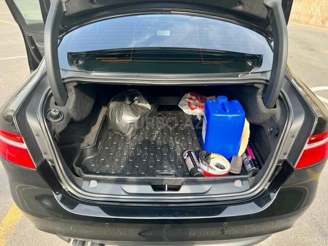 Jaguar XE 2016, 94,000 km - 2.0 l - Bakı