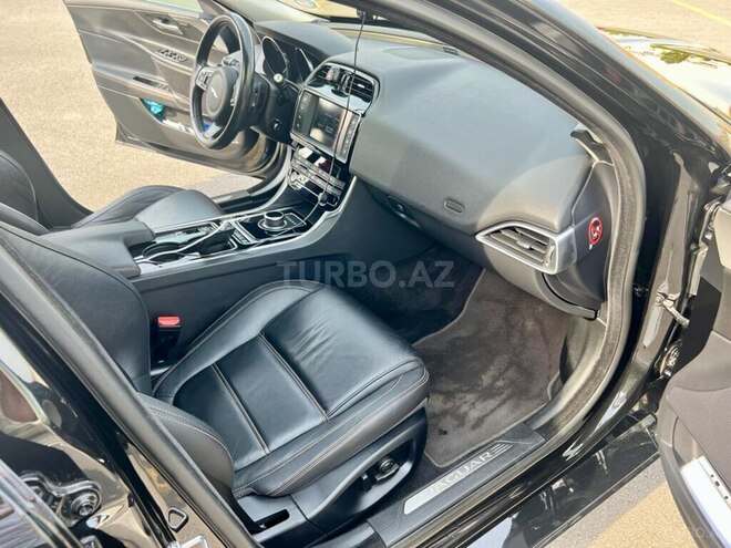 Jaguar XE 2016, 94,000 km - 2.0 l - Bakı