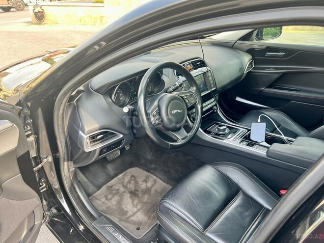 Jaguar XE 2016, 94,000 km - 2.0 l - Bakı