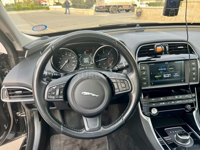 Jaguar XE 2016, 94,000 km - 2.0 l - Bakı