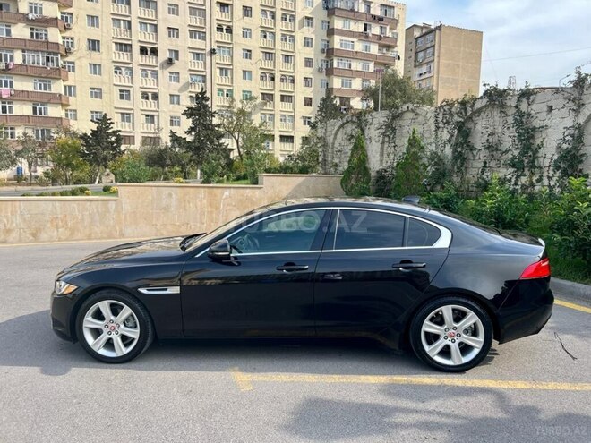Jaguar XE 2016, 94,000 km - 2.0 l - Bakı
