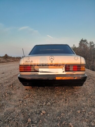 Mercedes 190 1990, 234,470 km - 2.0 l - İsmayıllı