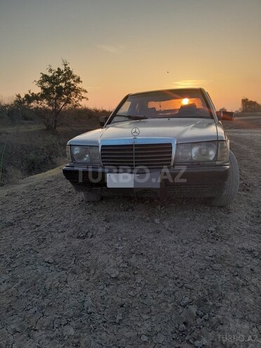 Mercedes 190 1990, 234,470 km - 2.0 l - İsmayıllı