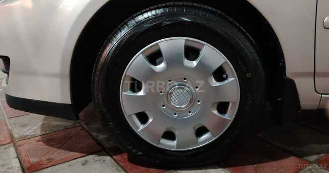 Toyota Corolla 2006, 238,000 km - 1.4 л - Gəncə