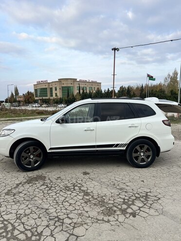 Hyundai Santa Fe 2009, 325,000 km - 2.2 l - Siyəzən