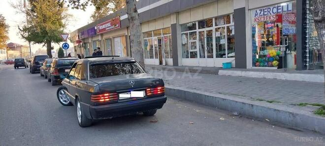 Mercedes 190 1991, 252,412 km - 2.0 l - Bərdə
