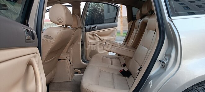 Volkswagen Passat 2004, 248,527 km - 1.8 l - Bakı