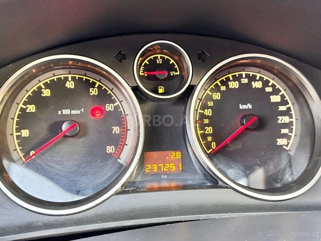 Opel Astra 2006, 238,000 km - 1.4 l - Bakı