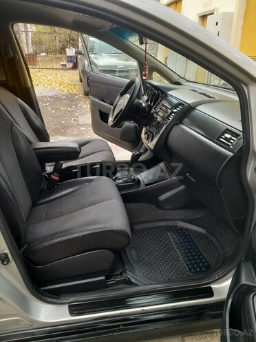 Nissan Tiida 2006, 330,000 km - 1.6 l - Bakı