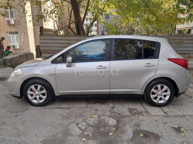 Nissan Tiida 2006, 330,000 km - 1.6 l - Bakı