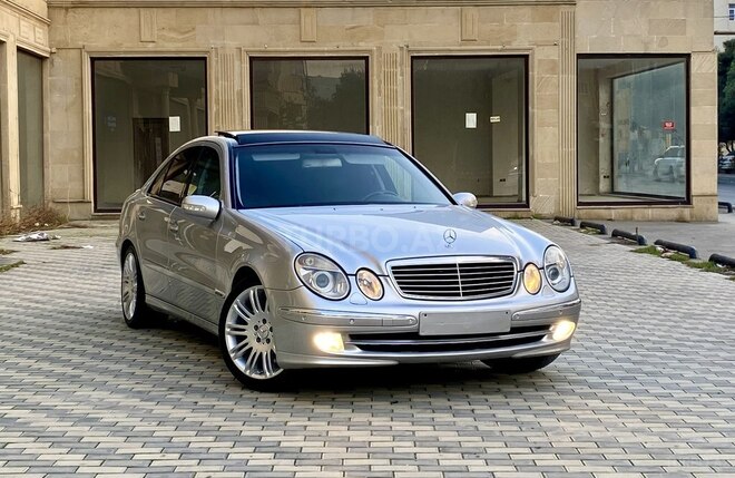 Mercedes E 240 2002, 246,000 km - 2.4 l - Bakı