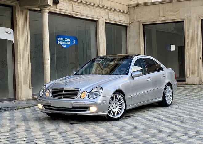 Mercedes E 240 2002, 246,000 km - 2.4 l - Bakı